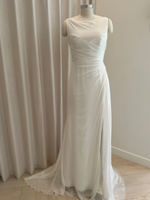 Load image into Gallery viewer, Alexandra Grecco "Maude"