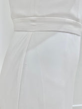 Load image into Gallery viewer, Alexandra Grecco "Reine"