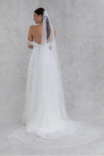 Load image into Gallery viewer, Alexandra Grecco &quot;Simone Veil&quot;
